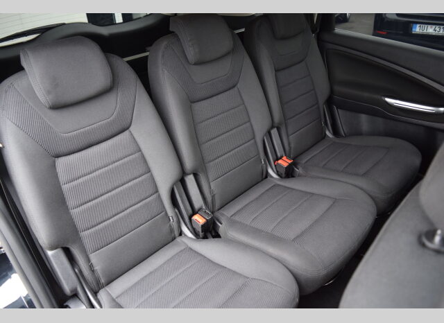 Ford S-MAX 2.0TDCi 103kw TITANIUM TOP NAV full