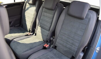 Volkswagen Touran 2.0TDI 110kw R-line LED ASSIST full