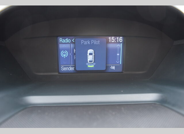Ford Grand C-MAX 2.0TDCi 103kw CHAMPIONS EDIT. full