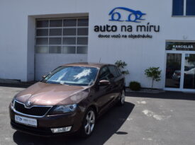 Škoda Rapid 1.2TSI 81kw JOY XEN NÍZKÉ KM !