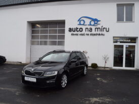 Škoda Octavia 2.0TDI RS135kw DSG 4×4 PAN WEB