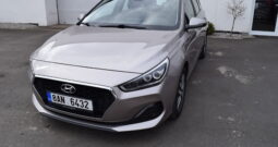 Hyundai i30 1.6CRDi 85kw STYLE 7°AUTOMAT