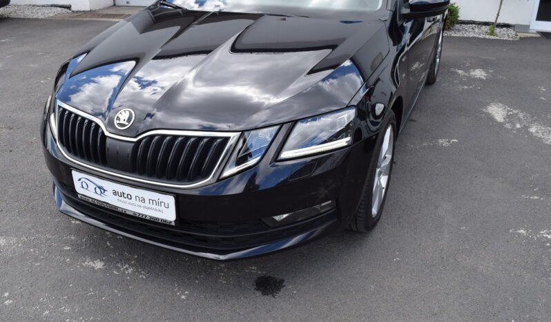 Škoda Octavia 1.5TSI 110kw CLEVER LED TAŽNÉ full