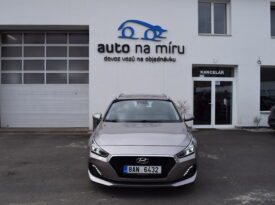 Hyundai i30 1.6CRDi 85kw STYLE 7°AUTOMAT