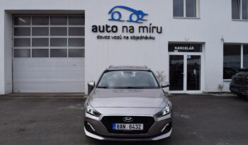 Hyundai i30 1.6CRDi 85kw STYLE 7°AUTOMAT full