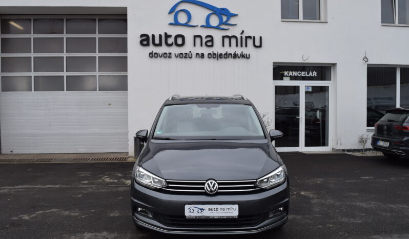 Volkswagen Touran 1.4TSI 110kw HIGHLINE 7M TAŽNÉ full