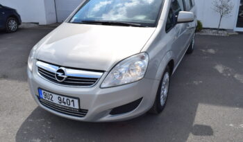 Opel Zafira 1.6 16v 85kw ENJOY 7MÍST TAŽNÉ full