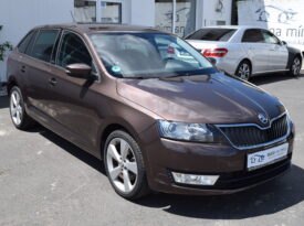 Škoda Rapid 1.2TSI 81kw JOY XEN NÍZKÉ KM !