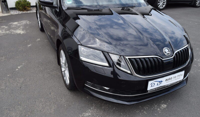 Škoda Octavia 2.0TDI 110kwSTYLE TAŽ FULL LED full