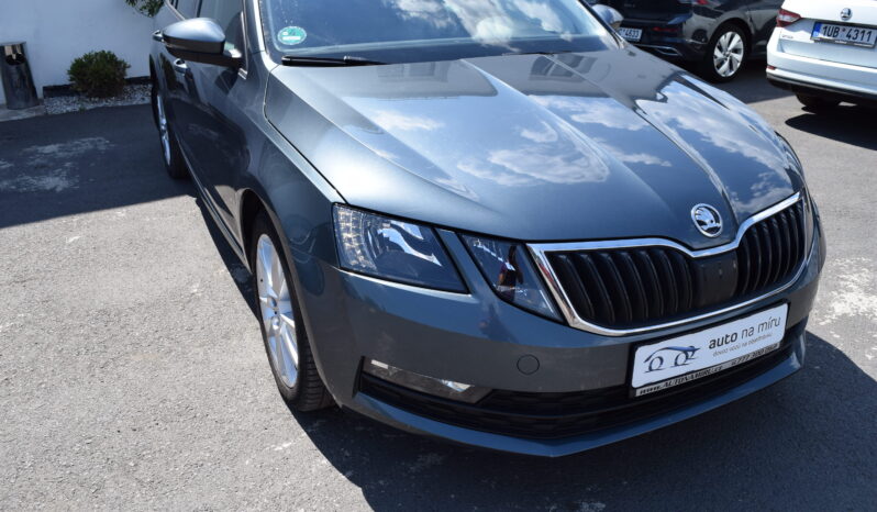 Škoda Octavia 1.4TSI 110kw AMBITION TAŽ NAVI full