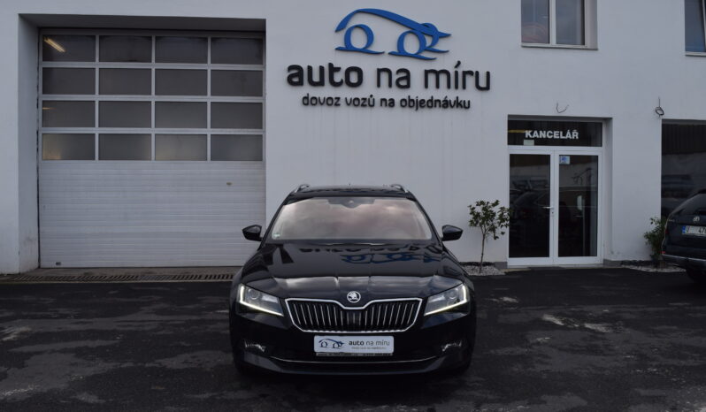 Škoda Superb 2.0TDI 110kw STYLE XEN NAVI full