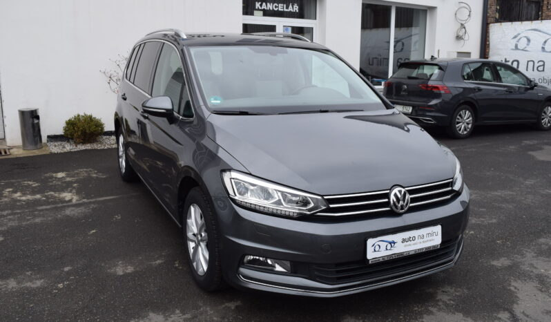 Volkswagen Touran 1.4TSI 110kw HIGHLINE 7M TAŽNÉ full