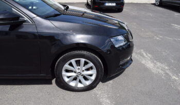 Škoda Octavia 2.0TDI 110kw AMBI LED TAŽ NAVI full
