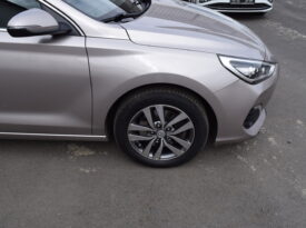 Hyundai i30 1.6CRDi 85kw STYLE 7°AUTOMAT