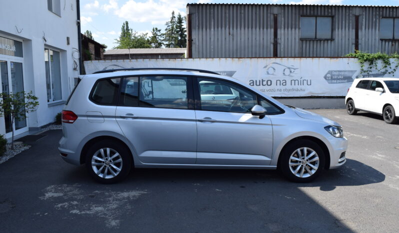 Volkswagen Touran 1.5TSI 110kw CLBMT 7MÍST TAŽNÉ full