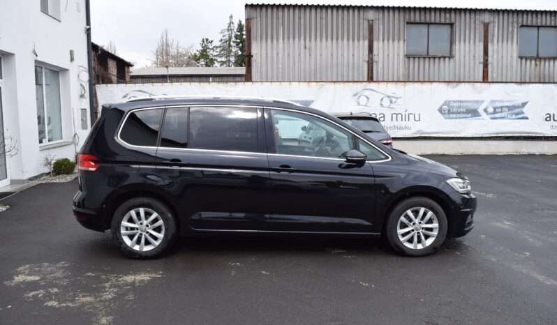 Volkswagen Touran 1.4TSI 110kw HIGHLINE TAŽ LED full