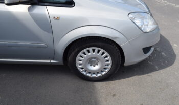 Opel Zafira 1.6 16v 85kw ENJOY 7MÍST TAŽNÉ full