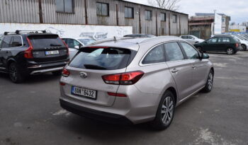 Hyundai i30 1.6CRDi 85kw STYLE 7°AUTOMAT full