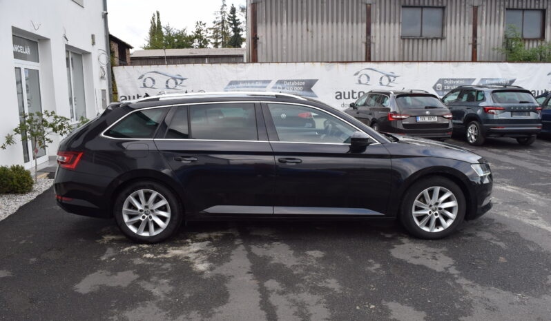 Škoda Superb 2.0TDI 110kw STYLE XEN NAVI full