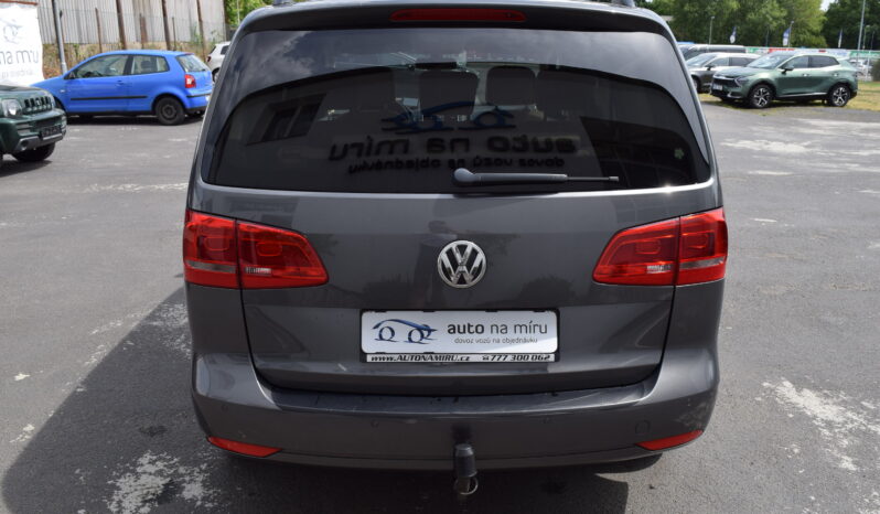 Volkswagen Touran 1.2TSI 77kw COMFORT 7MÍST TAŽ full