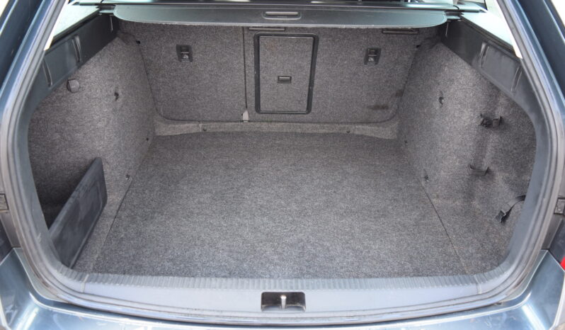 Škoda Octavia 2.0TDI 110kw AMBITION TAŽ NAVI full