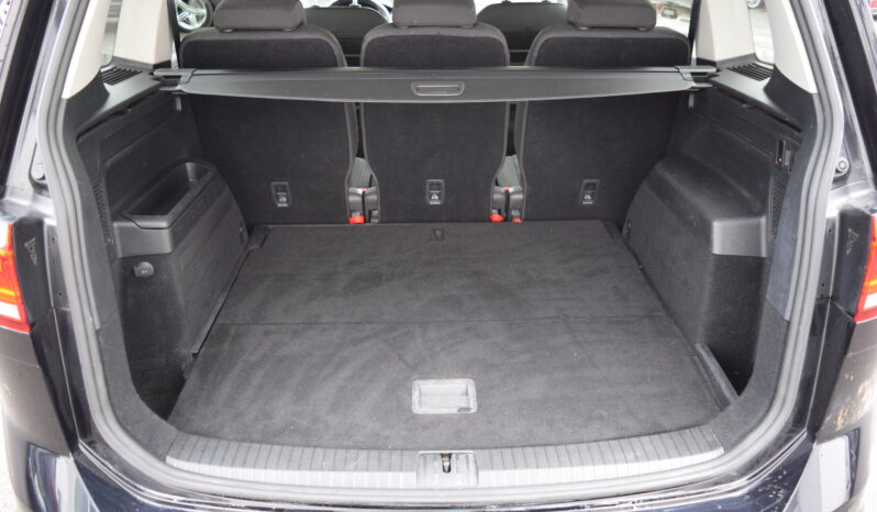Volkswagen Touran 1.4TSI 110kw HIGHLINE TAŽ LED full