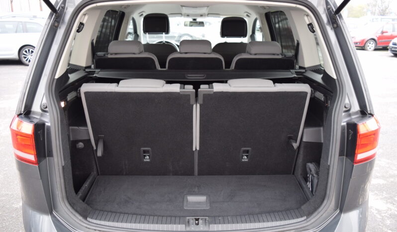 Volkswagen Touran 1.4TSI 110kw HIGHLINE 7M TAŽNÉ full