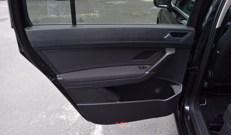 Volkswagen Touran 1.4TSI 110kw CLBMT 7MÍST TAŽNÉ full