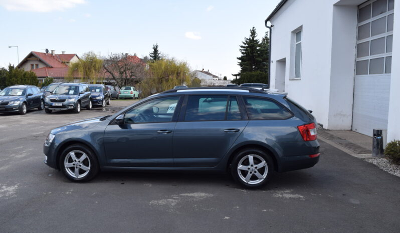 Škoda Octavia 2.0TDI 110kw AMBITION TAŽ NAVI full