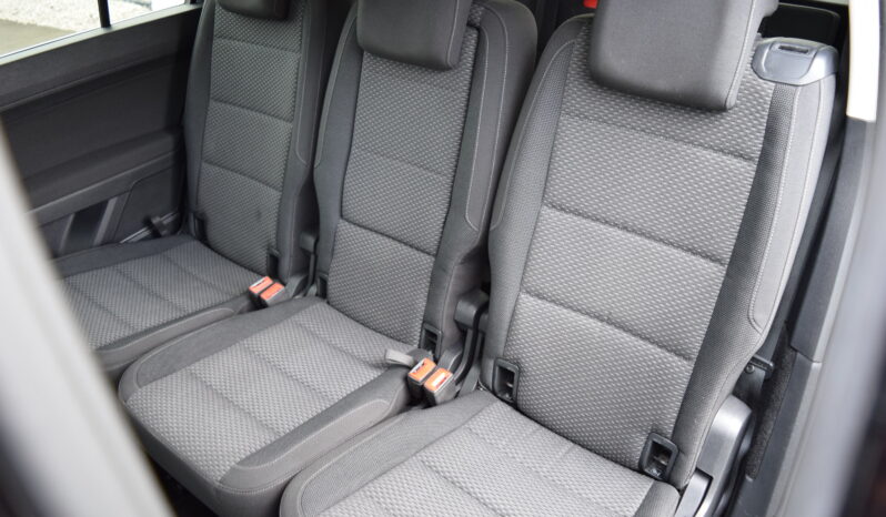 Volkswagen Touran 1.4TSI 110kw CLBMT 7MÍST TAŽNÉ full