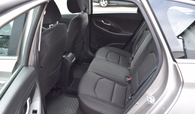 Hyundai i30 1.6CRDi 85kw STYLE 7°AUTOMAT full