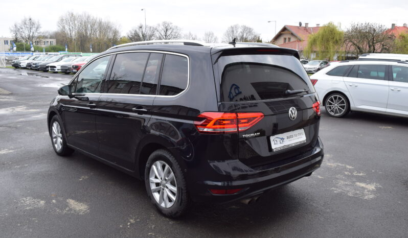 Volkswagen Touran 1.4TSI 110kw HIGHLINE TAŽ LED full
