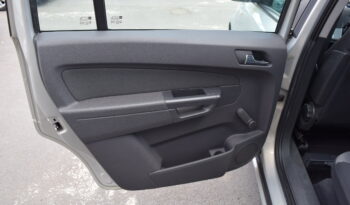 Opel Zafira 1.6 16v 85kw ENJOY 7MÍST TAŽNÉ full