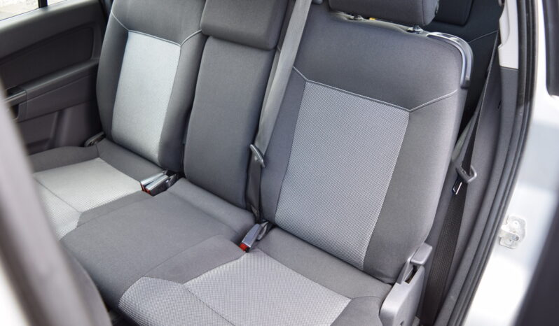 Opel Zafira 1.6 16v 85kw ENJOY 7MÍST TAŽNÉ full