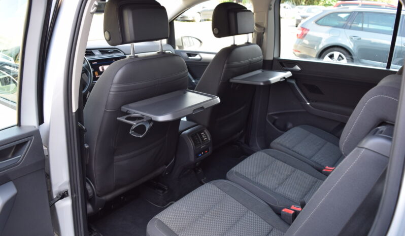 Volkswagen Touran 1.5TSI 110kw CLBMT 7MÍST TAŽNÉ full