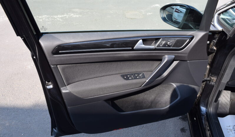 Volkswagen Golf Sportsvan 1.4TSI 92kw CLBMT TAŽN KAM APP full