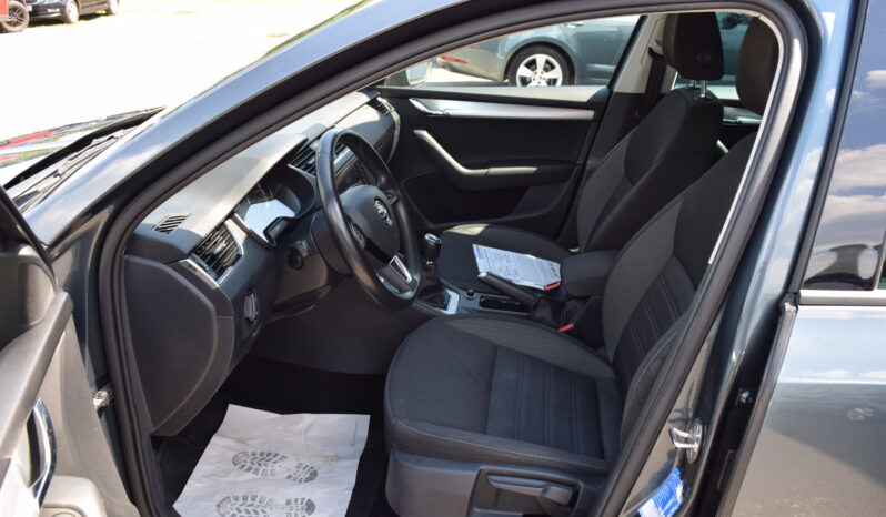 Škoda Octavia 1.4TSI 110kw AMBITION TAŽ NAVI full