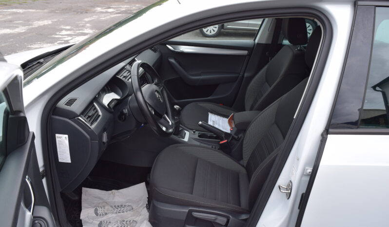 Škoda Octavia 1.5TSI 110kw AMBITION FULL LED full