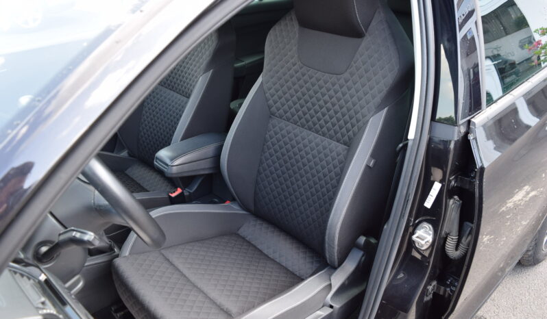 Škoda Rapid 1.2TSI 81kw AMBITION NAVI APP full