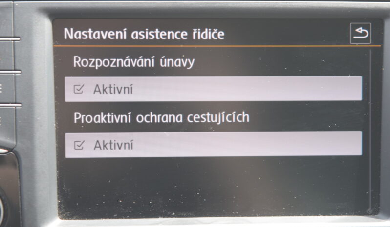 Volkswagen Golf Variant 1.4TSI 92kwCOMFORTLINE BMT NAV full