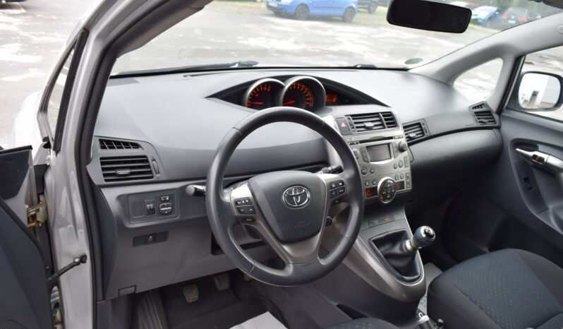 Toyota Verso 1.8VVT-i 108kw HIGH AC TEMPOMA full
