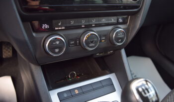 Škoda Octavia 2.0TDI 110kw AMBITION TAŽ NAVI full