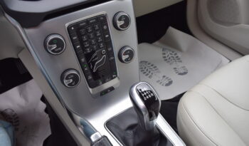 Volvo V40 2.0i T2 90kw INSCRIPTION MANUÁ full