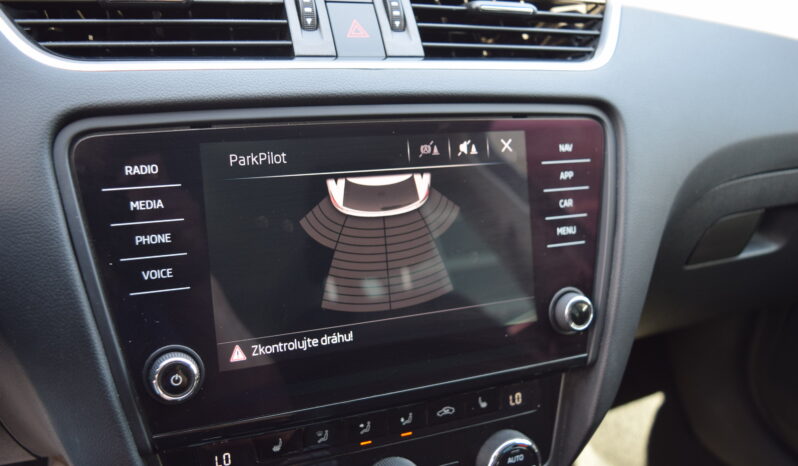 Škoda Octavia 1.4TSI 110kw AMBITION TAŽ NAVI full