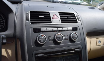Volkswagen Touran 1.2TSI 77kw COMFORT 7MÍST TAŽ full