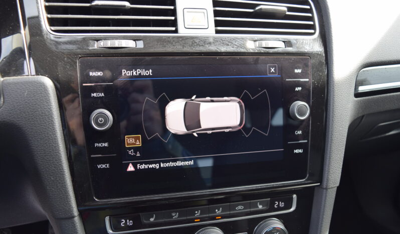 Volkswagen Golf 1.4TSI 92kw 7.5 FACELIFT LED full