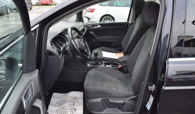 Volkswagen Touran 1.4TSI 110kw HIGHLINE TAŽ LED full