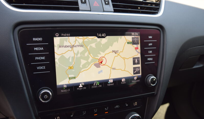 Škoda Octavia 1.4TSI 110kw AMBITION TAŽ NAVI full