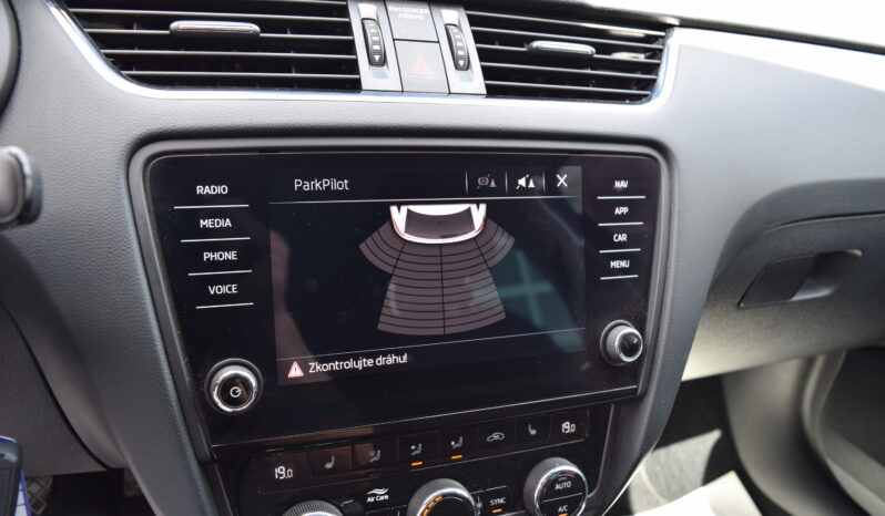 Škoda Octavia 1.5TSI 110kw CLEVER LED TAŽNÉ full