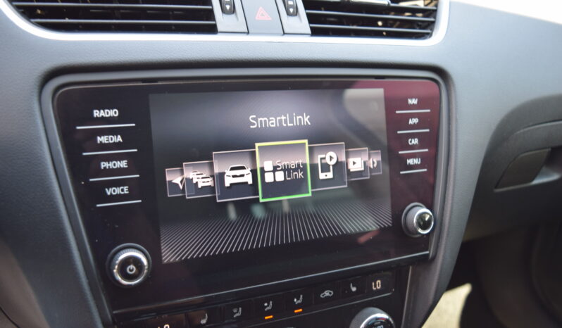 Škoda Octavia 1.4TSI 110kw AMBITION TAŽ NAVI full